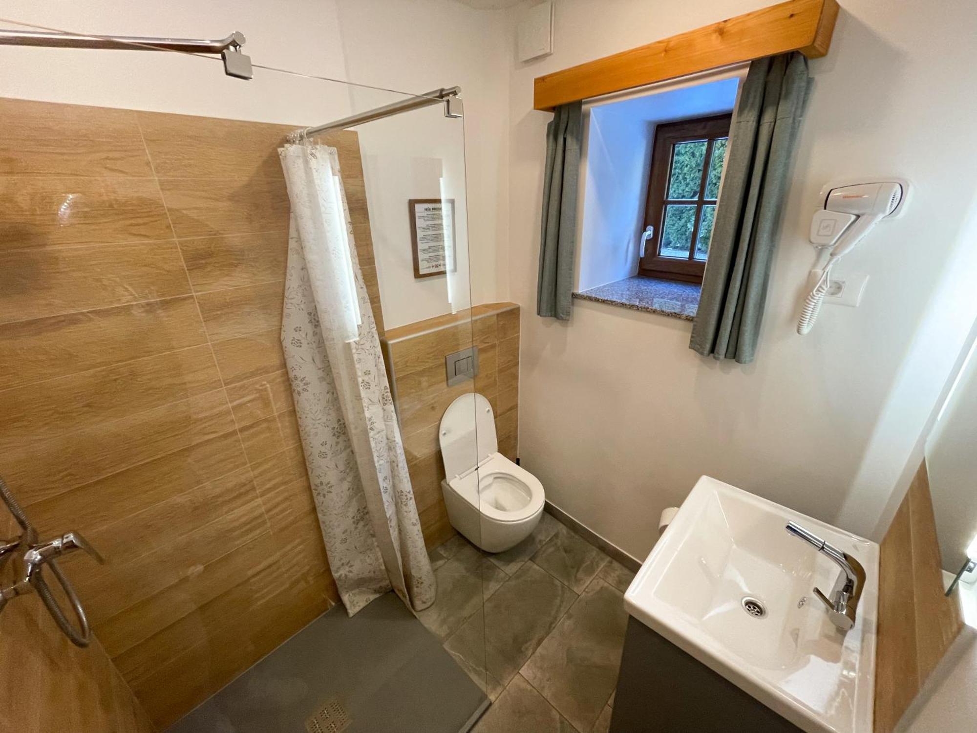 Apartment House Prezlc Kranjska Gora Luaran gambar